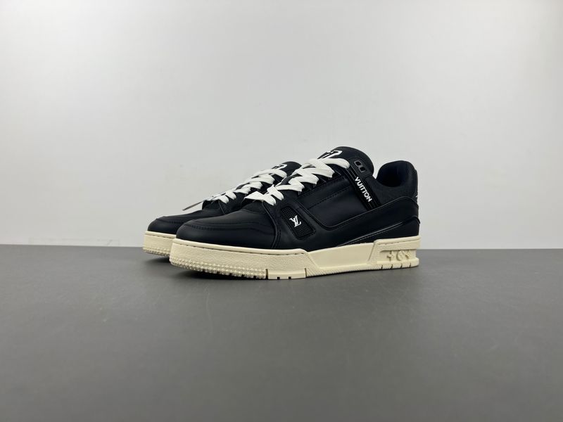 Louis Vuitton LV trainer
