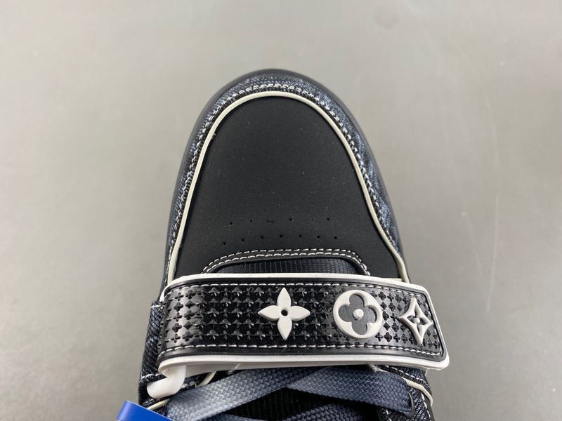 Louis Vuitton LV trainer