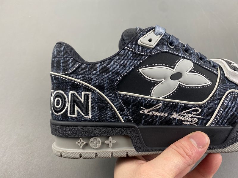 Louis Vuitton LV trainer