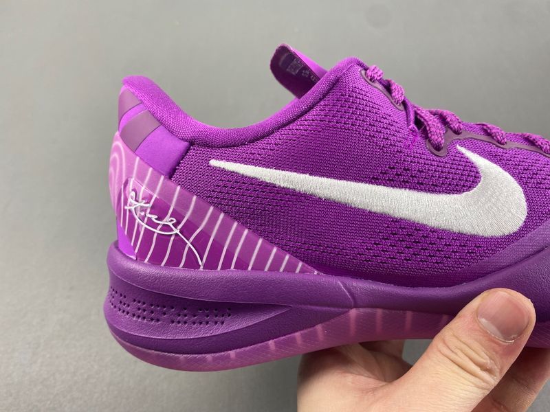 KOBE  8 PROTRO “EYBL