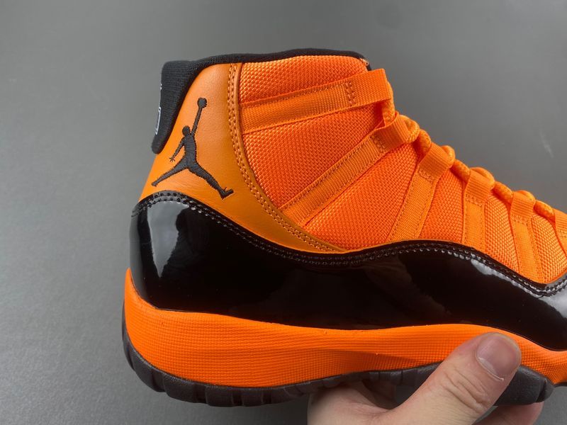 Air Jordan 11