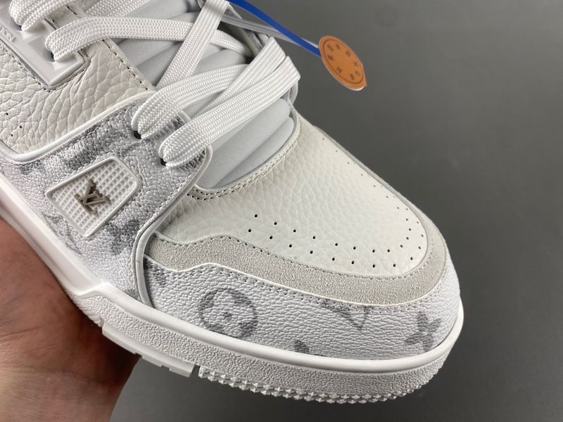 Louis Vuitton LV trainer
