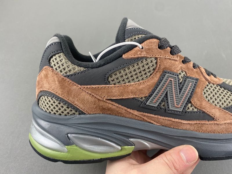 new balance NB M2010RN