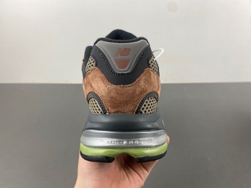 new balance NB M2010RN