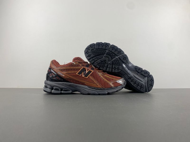 New Balance 1906