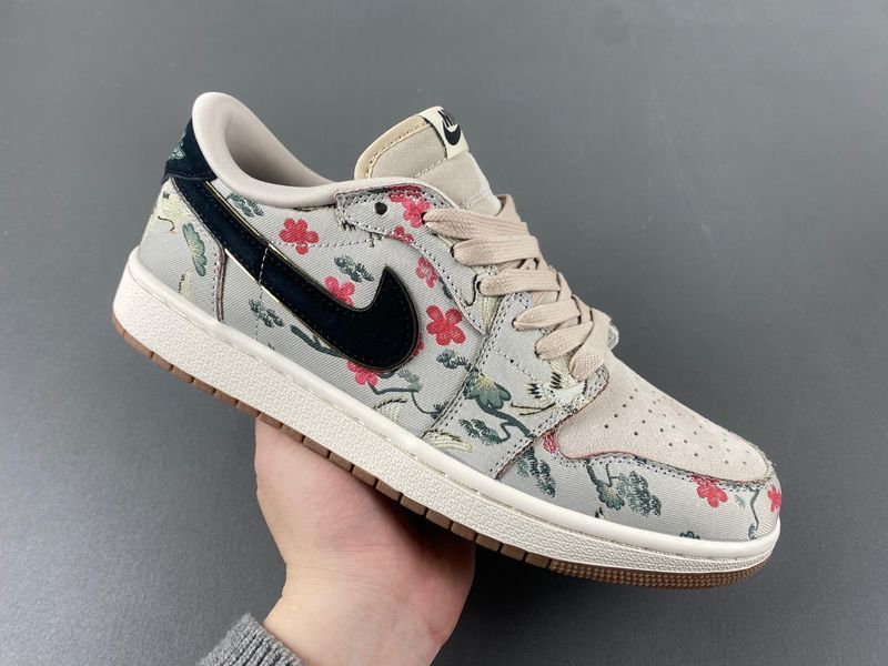 Air Jordan 1 Low