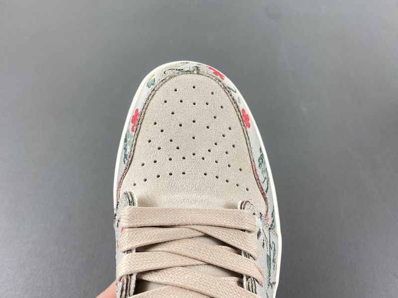 Air Jordan 1 Low