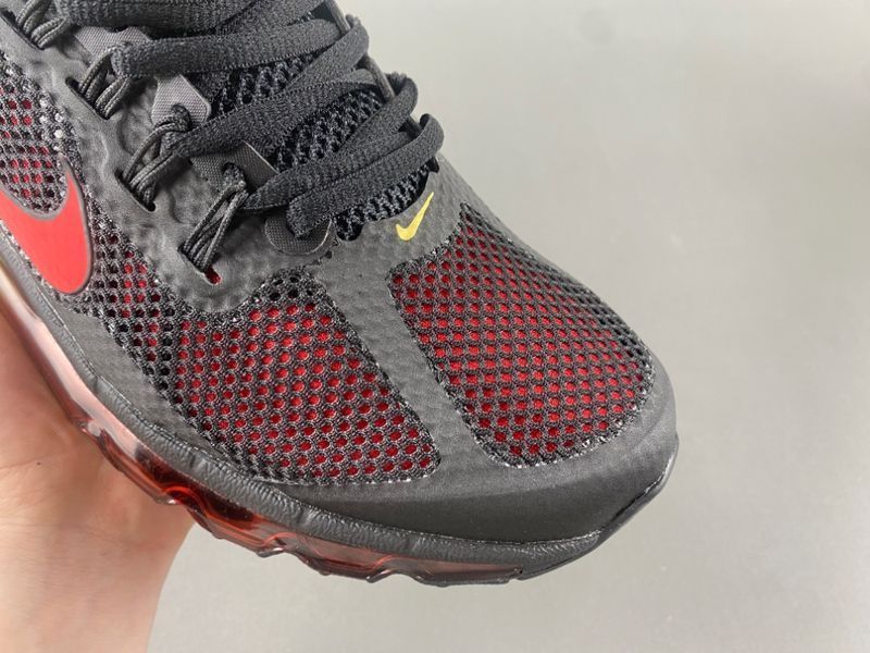 Nike Air Max 2013 为 2025