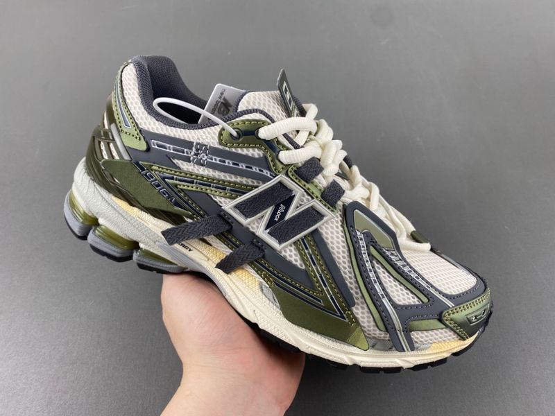 New Balance 1906