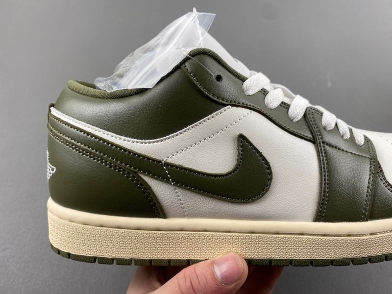 Air Jordan 1 Low
