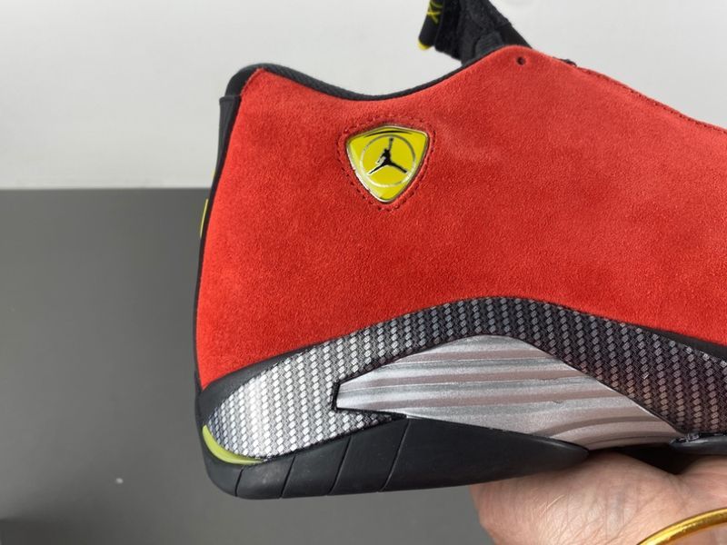 Air Jordan 14 “Ferrari (Retro versions 2025)