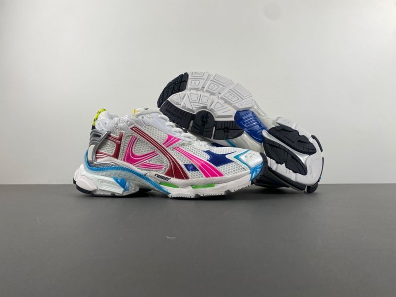 Balenciaga/