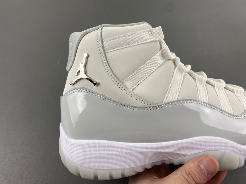 Air Jordan 11