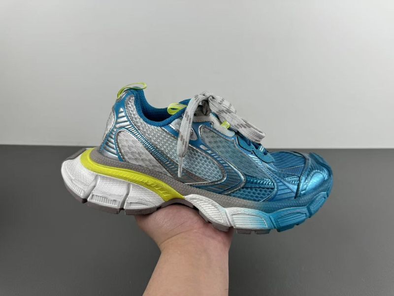 IAGA -PHANTOM SNEAKER