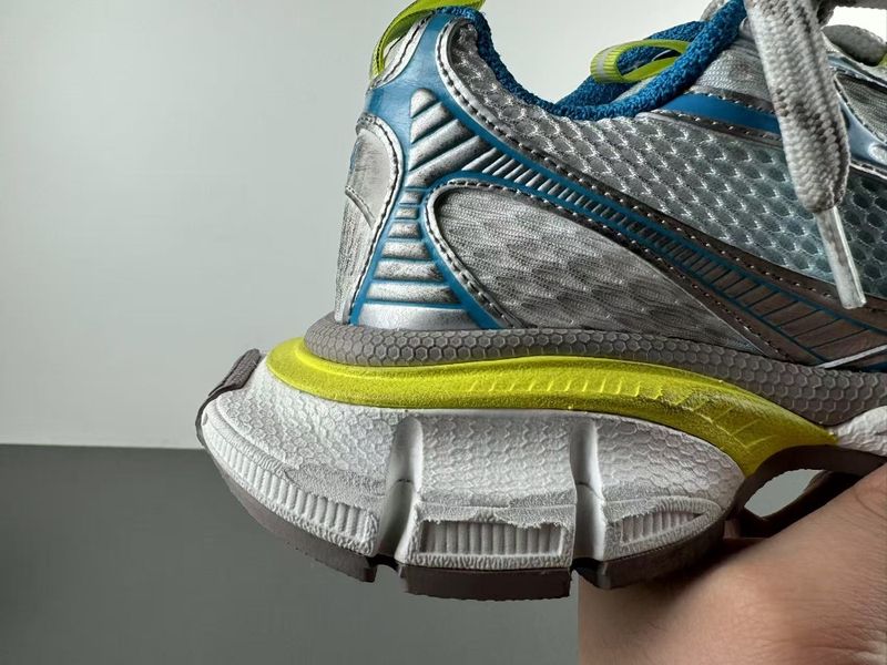 IAGA -PHANTOM SNEAKER