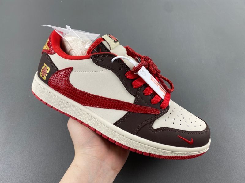 Travis Scott x Air Jordan 1 Low