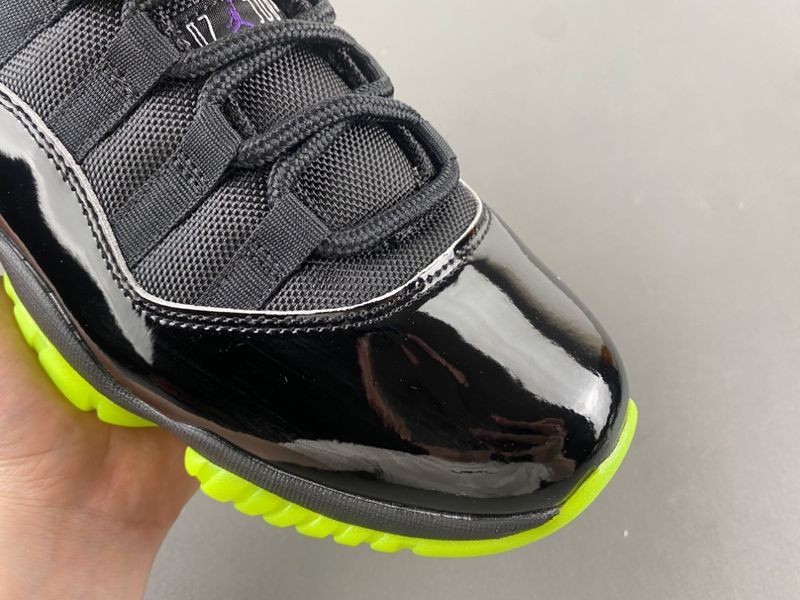 Air Jordan 11