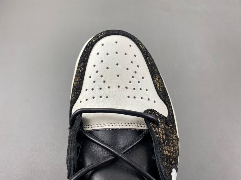 Air Jordan 1 High OG “Xuanwu”