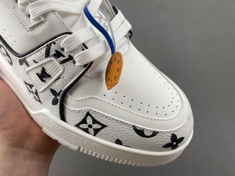 Louis Vuitton LV trainer