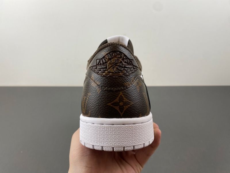 Y3   AIR JORDA 1 LOW X LV