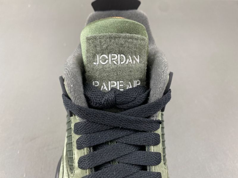 GX  2025  UNDEFEATED x Air Jordan 4 OG