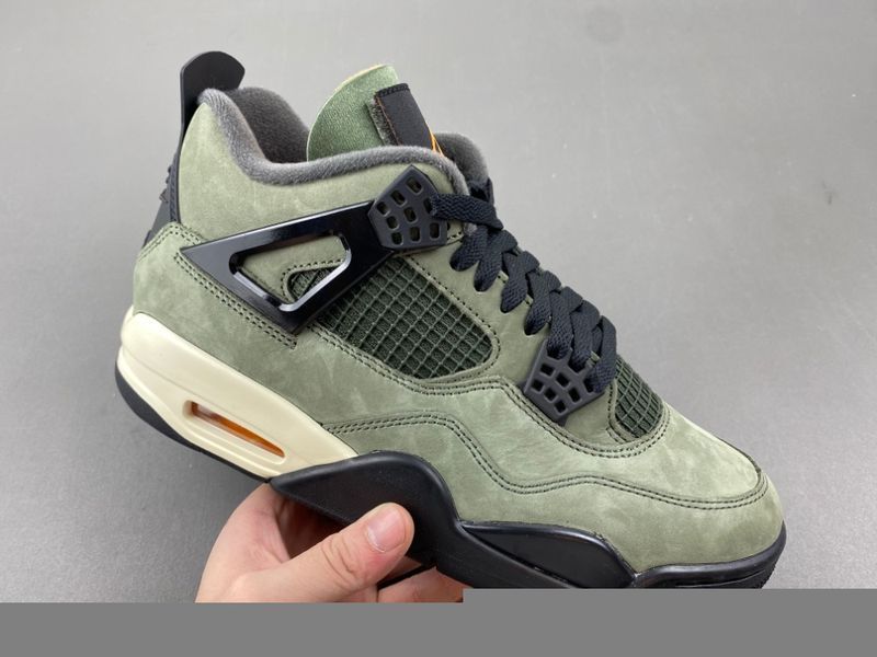 GX  2025  UNDEFEATED x Air Jordan 4 OG