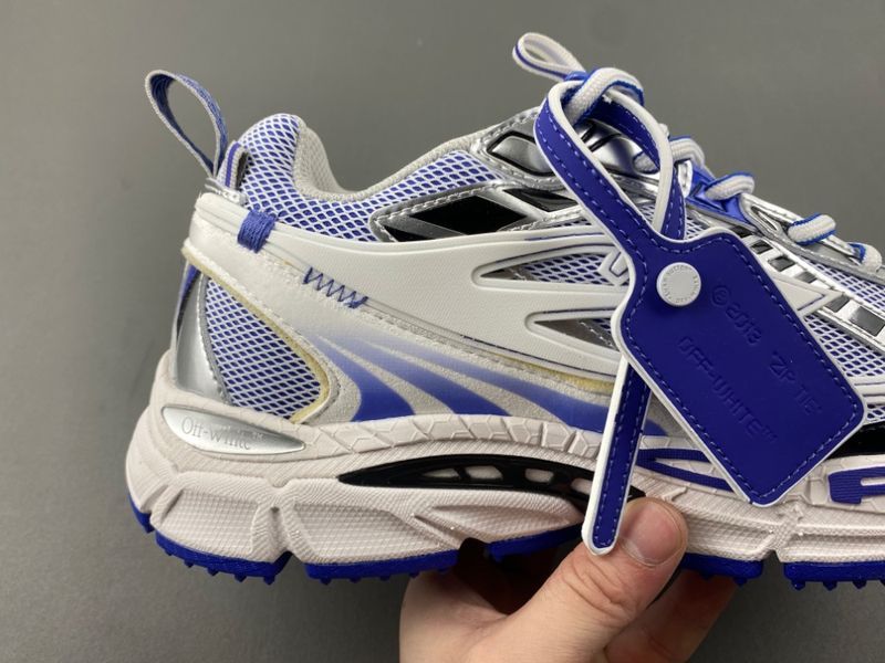 Off White 24