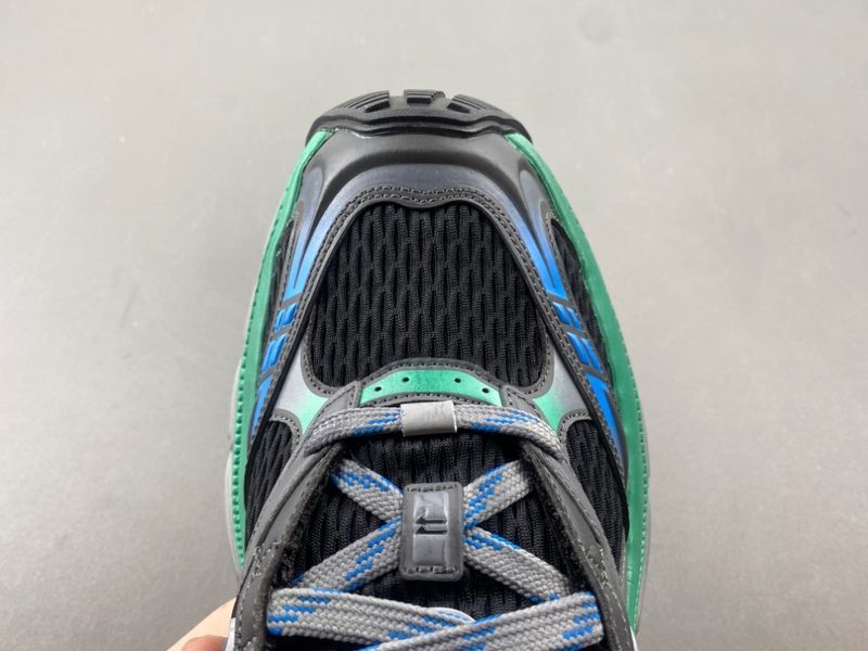 Balenciaga 911