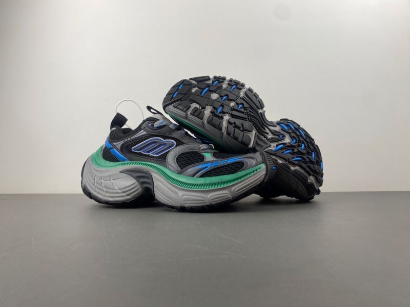 Balenciaga 911