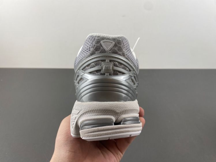 New Balance 1906