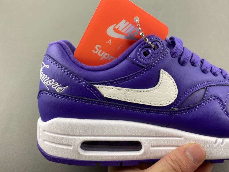 Supreme x Nike Air Max 1 “Varsity Purple