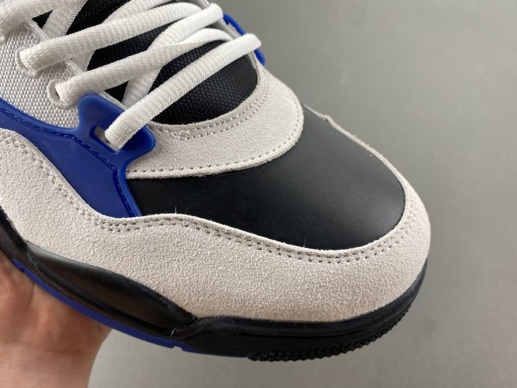 Air Jordan 4 RM