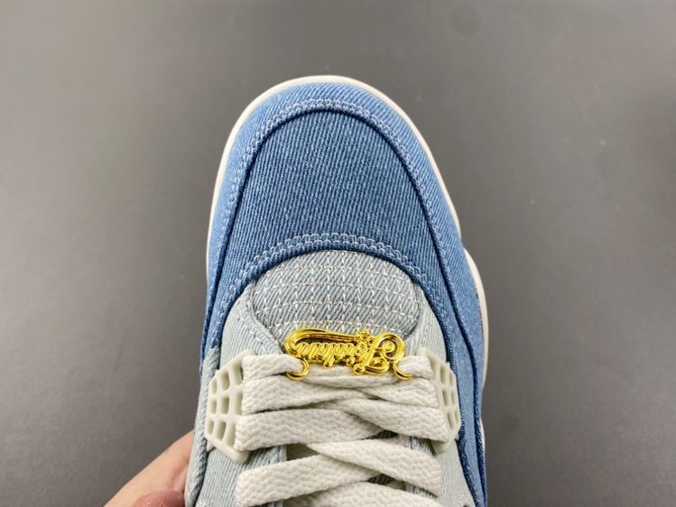 Air Jordan 4 Denim "Worn Blue”小 Levis