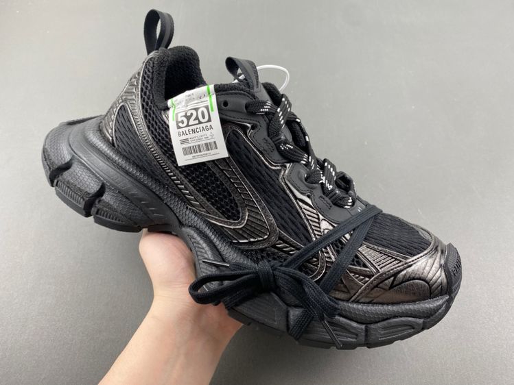 IAGA -PHANTOM SNEAKER