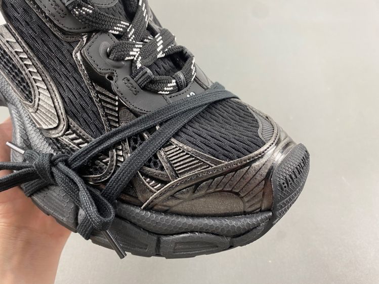 IAGA -PHANTOM SNEAKER