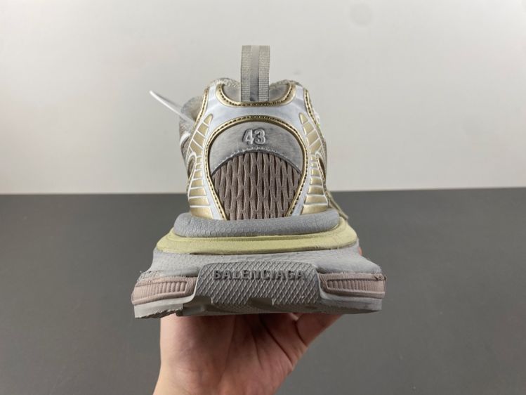 IAGA -PHANTOM SNEAKER