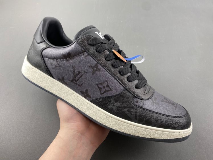 LV ARCHLIGHT SNEAKER