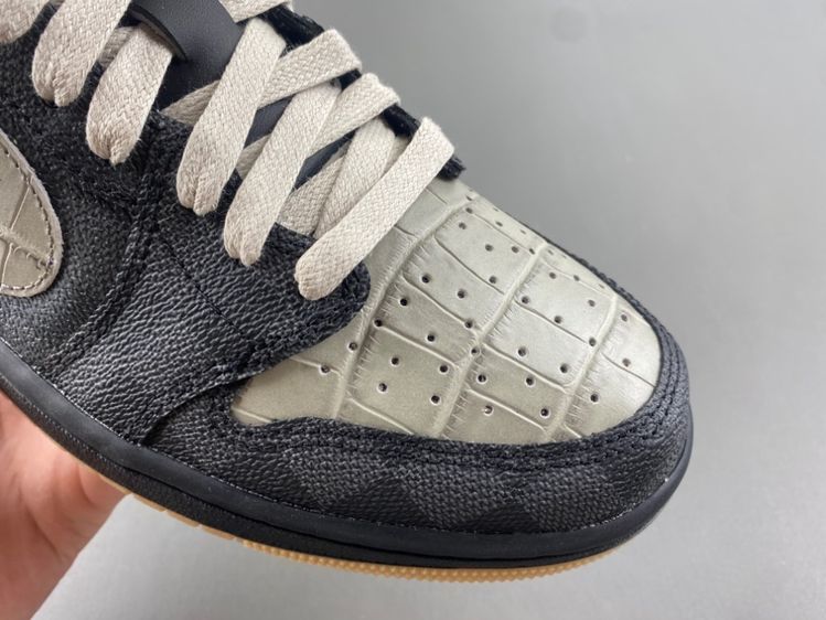 AIR JORDA 1 LOW X LV