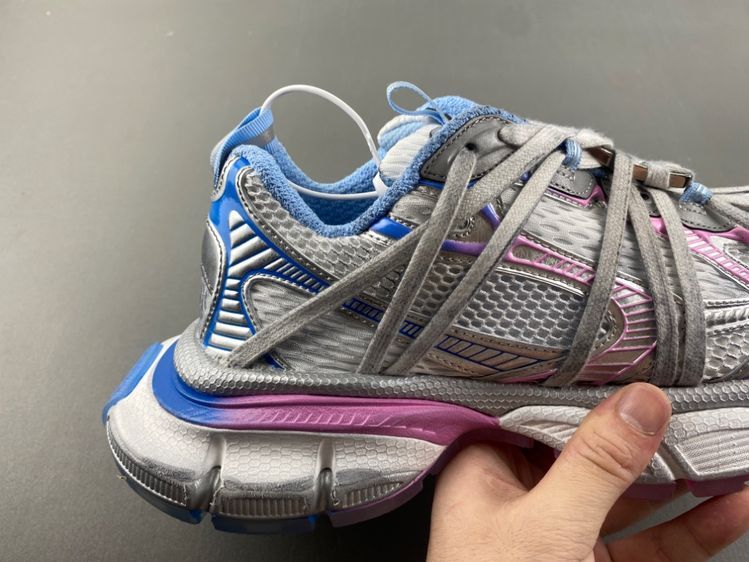 IAGA -PHANTOM SNEAKER
