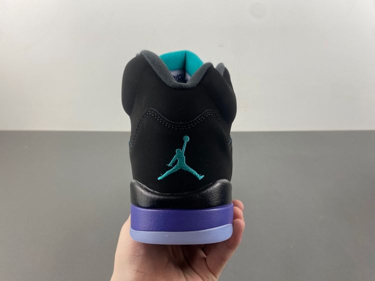 Air Jordan 5 Retro 'Black Grape