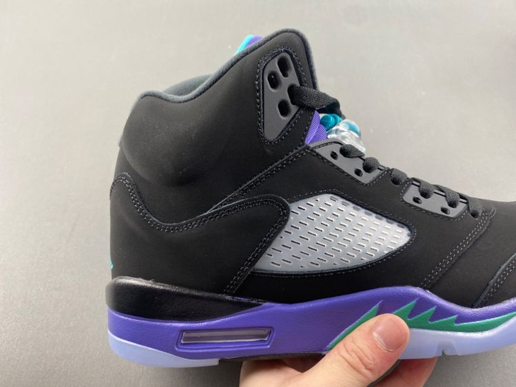 Air Jordan 5 Retro 'Black Grape