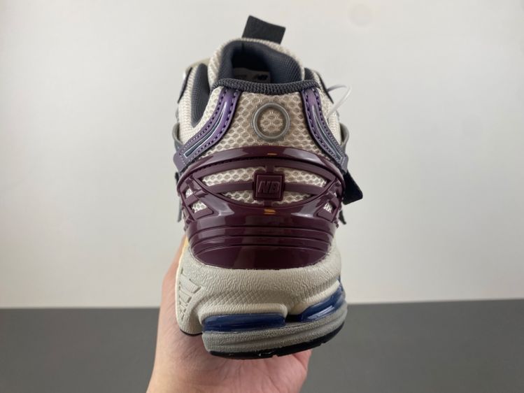 New Balance 1906A