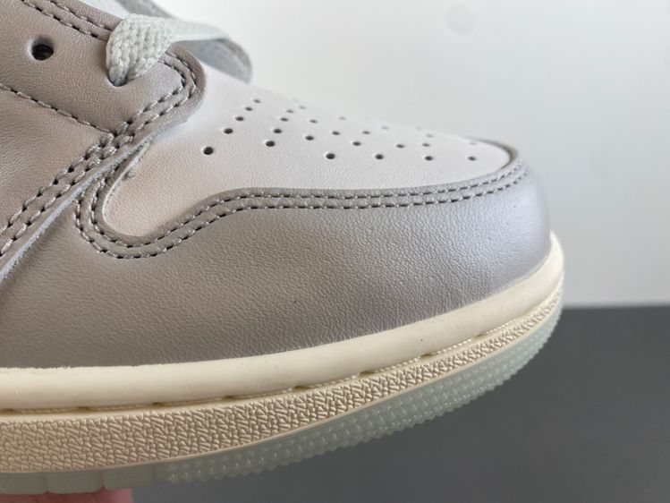Air Jordan 1 Retro Low "CNY