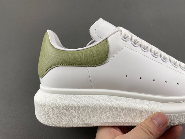 Alexander McQueen/