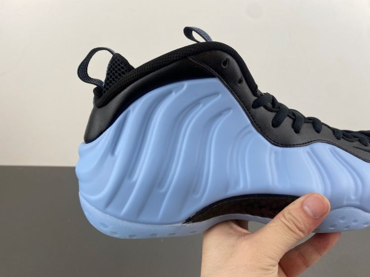 Nike Air Foamposite One “Psychic Blue