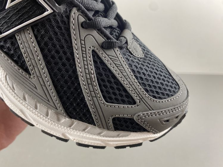 New Balance 1906A
