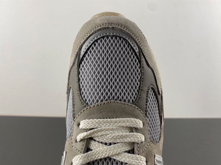 new balance NB