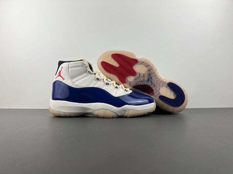 Air Jordan 11