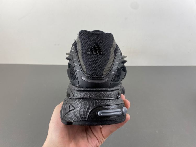 Pharrell x adidas Adistar Jellyfish