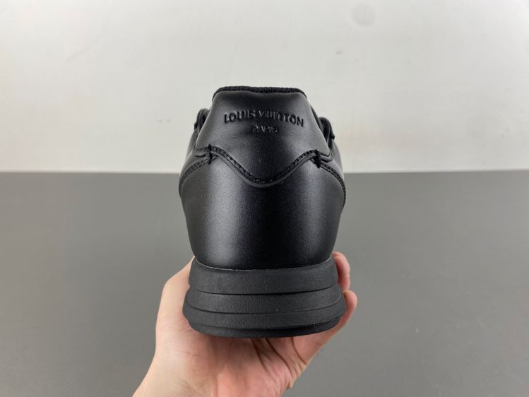 Louis Vuitton LV